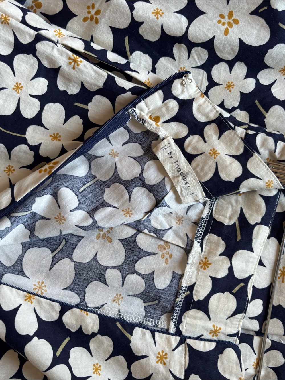 By Together Floral Print Wide-Leg Pants - Picture 7 of 9